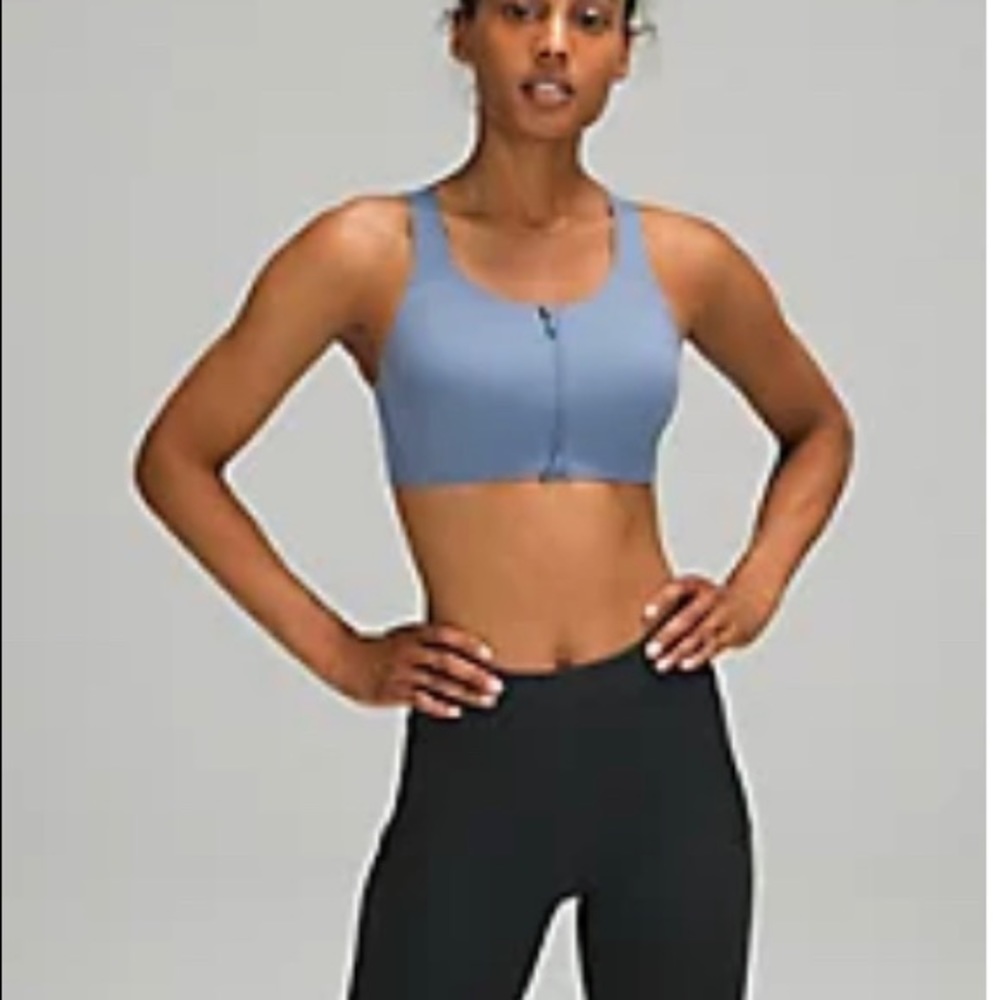 Brand new with tags lululemon enlite sports bra 34D